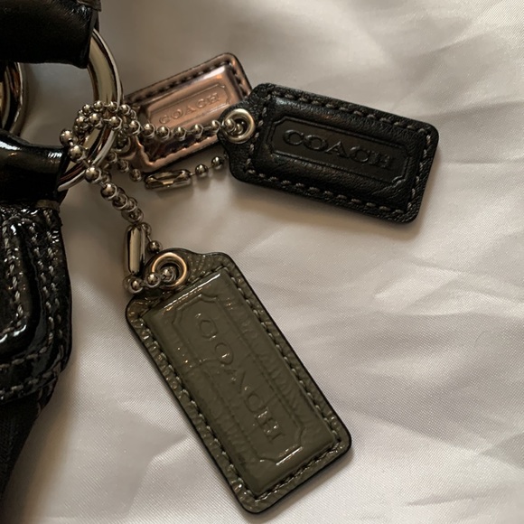 🖤 SOLD 🖤 Coach canvas bag with leather straps . Authentic. - Picture 7 of 11